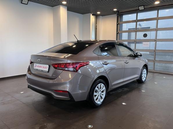 Hyundai Solaris II с пробегом 2018 года, цена 1 550 000 рублей, 79167 км, седан, Автокод Объявления