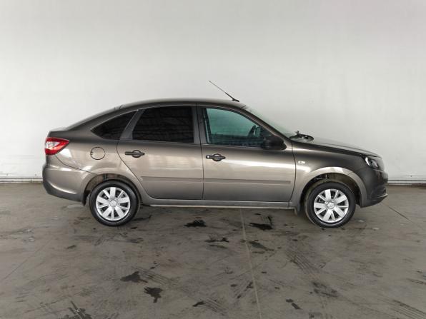 Lada (ВАЗ) Granta I Рестайлинг с пробегом 2021 года, цена 749 000 рублей, 64567 км, лифтбек, Автокод Объявления