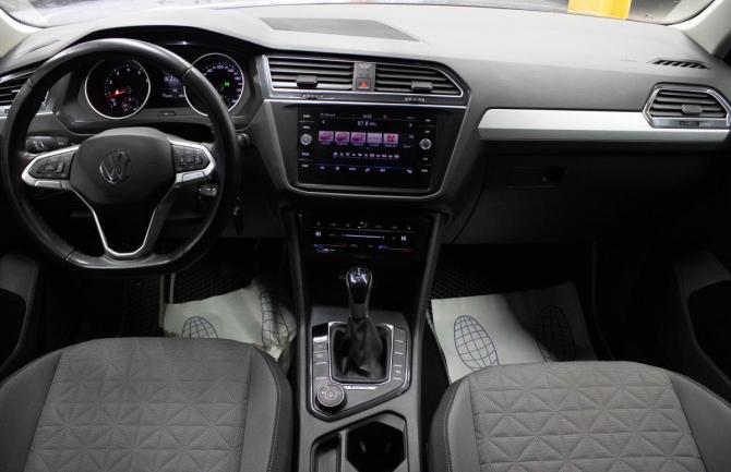 Volkswagen Tiguan II Рестайлинг с пробегом 2021 года, цена 2 589 000 рублей, 172678 км, внедорожник, Автокод Объявления