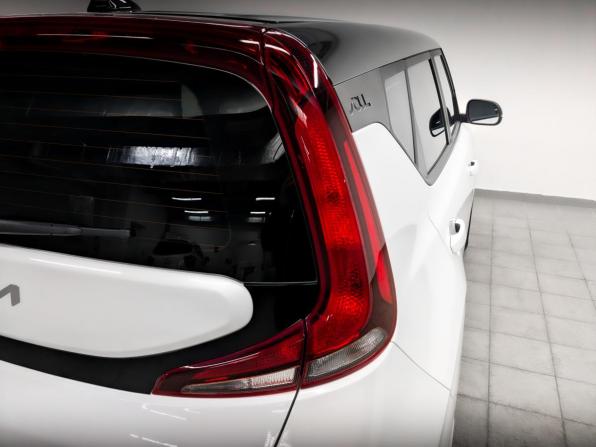 Kia Soul III с пробегом 2021 года, цена 2 040 000 рублей, 68958 км, хэтчбек, Автокод Объявления
