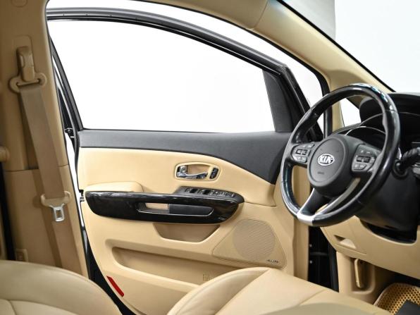 Kia Carnival III с пробегом 2019 года, цена 2 299 000 рублей, 193000 км, минивэн, Автокод Объявления