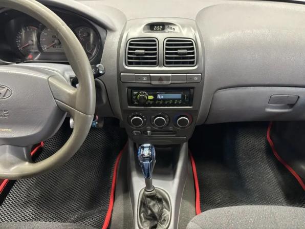 Hyundai Accent II с пробегом 2008 года, цена 277 000 рублей, 300000 км, седан, Автокод Объявления