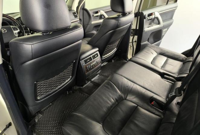 Toyota Land Cruiser 200 Series Рестайлинг 1 с пробегом 2012 года, цена 3 015 000 рублей, 288894 км, внедорожник, Автокод Объявления