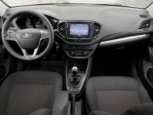 Lada (ВАЗ) Vesta I с пробегом 2017 года, цена 772 000 рублей, 142894 км, седан, Автокод Объявления