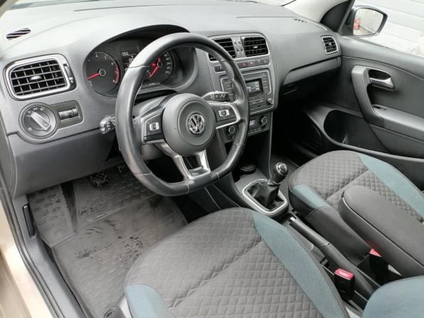 Volkswagen Polo V Рестайлинг с пробегом 2020 года, цена 1 139 000 рублей, 113546 км, седан, Автокод Объявления