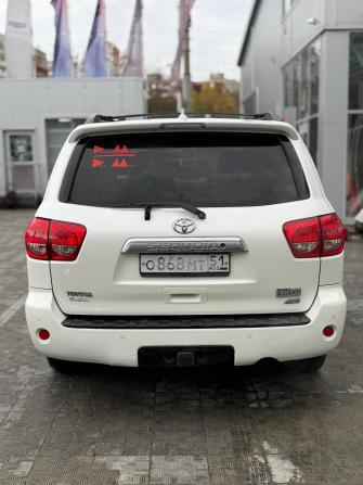 Toyota Sequoia II с пробегом 2010 года, цена 2 085 000 рублей, 454683 км, внедорожник, Автокод Объявления