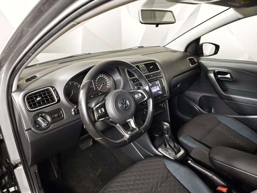 Volkswagen Polo V Рестайлинг Москва  - изображение 18