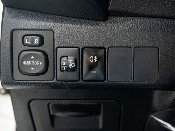 Toyota Corolla XI (E160 E170 E180) с пробегом 2014 года, цена 1 250 000 рублей, 208006 км, седан, Автокод Объявления
