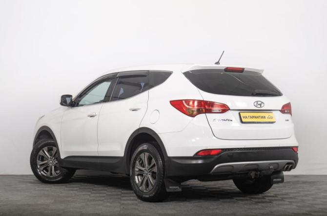 Hyundai Santa Fe III с пробегом 2012 года, цена 1 939 000 рублей, 210000 км, внедорожник, Автокод Объявления