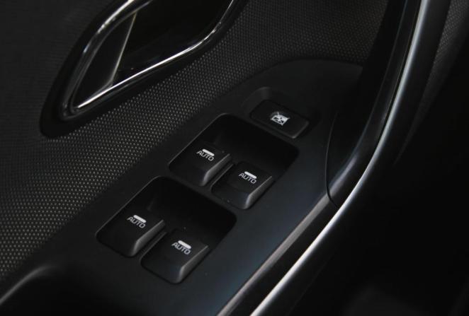 Kia Ceed II с пробегом 2012 года, цена 950 000 рублей, 74837 км, хэтчбек, Автокод Объявления