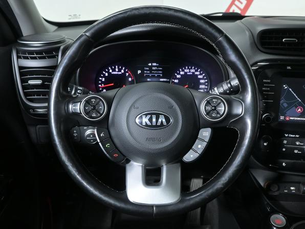 Kia Soul II Рестайлинг с пробегом 2017 года, цена 1 570 000 рублей, 170000 км, хэтчбек, Автокод Объявления