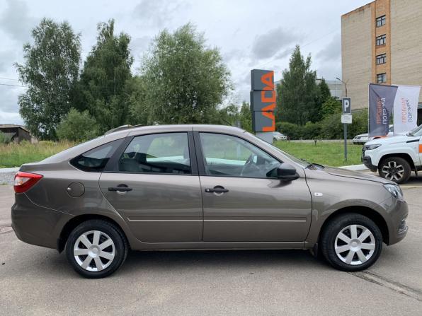 Lada (ВАЗ) Granta I Рестайлинг с пробегом 2021 года, цена 945 000 рублей, 38700 км, лифтбек, Автокод Объявления