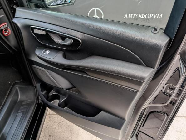 Mercedes-Benz V-Класс III (W447) Рестайлинг с пробегом 2019 года, цена 3 100 000 рублей, 341798 км, минивэн, Автокод Объявления