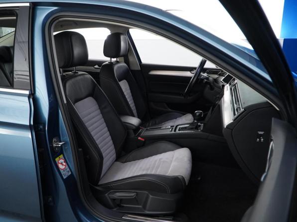 Volkswagen Passat B8 с пробегом 2017 года, цена 2 557 077 рублей, 72638 км, седан, Автокод Объявления