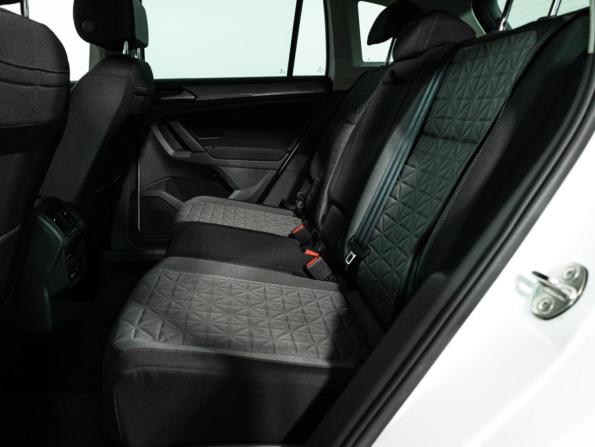 Volkswagen Tiguan II Рестайлинг с пробегом 2021 года, цена 2 579 777 рублей, 69793 км, внедорожник, Автокод Объявления