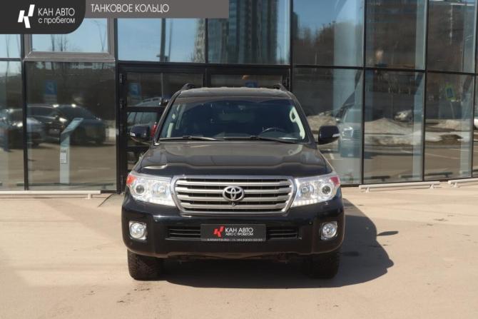 Toyota Land Cruiser 200 Series Рестайлинг 1 с пробегом 2015 года, цена 4 100 000 рублей, 207683 км, внедорожник, Автокод Объявления