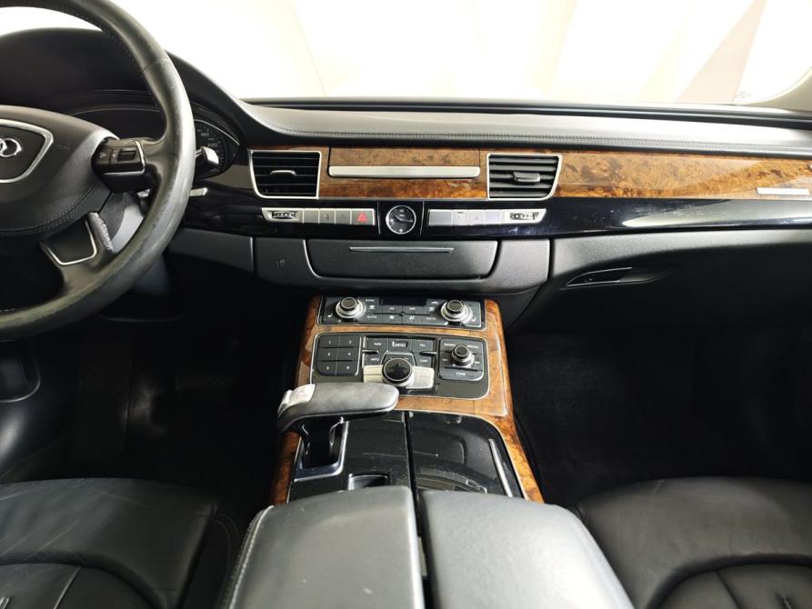 Audi A8 III (D4) Москва  - изображение 15