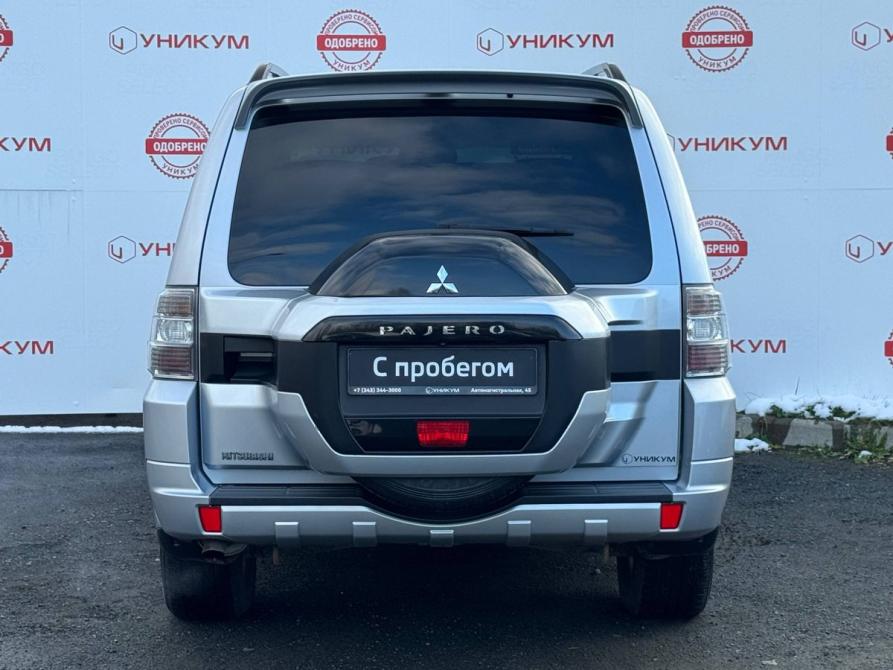 Mitsubishi Pajero IV Рестайлинг 2 Екатеринбург  - изображение 4