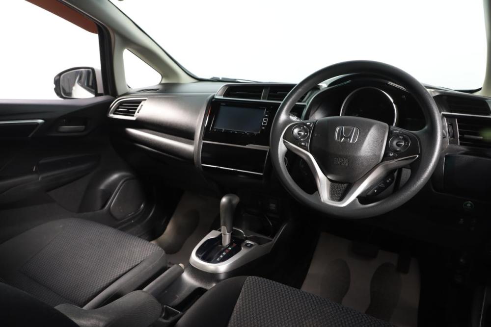 Honda Fit III Рестайлинг Новосибирск  - изображение 10