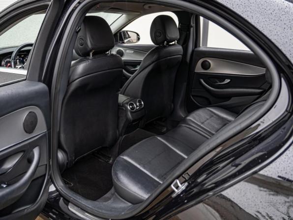 Mercedes-Benz E-Класс V (W213 S213 C238) с пробегом 2018 года, цена 2 491 000 рублей, 154563 км, седан, Автокод Объявления