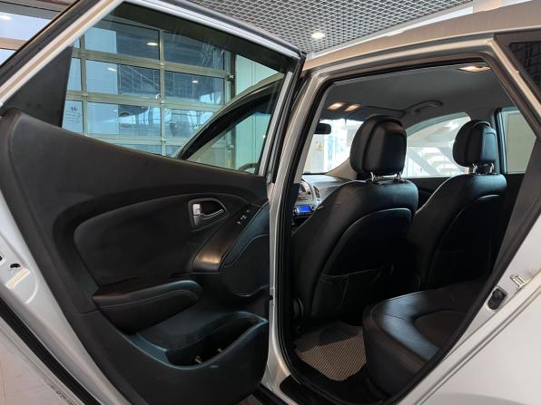 Hyundai ix35 I Рестайлинг с пробегом 2014 года, цена 1 470 000 рублей, 148999 км, внедорожник, Автокод Объявления
