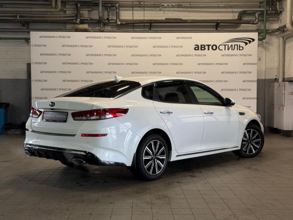 Kia Optima IV Рестайлинг с пробегом 2018 года, цена 1 899 000 рублей, 170000 км, седан, Автокод Объявления