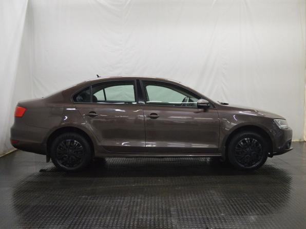 Volkswagen Jetta VI с пробегом 2014 года, цена 650 000 рублей, 208000 км, седан, Автокод Объявления