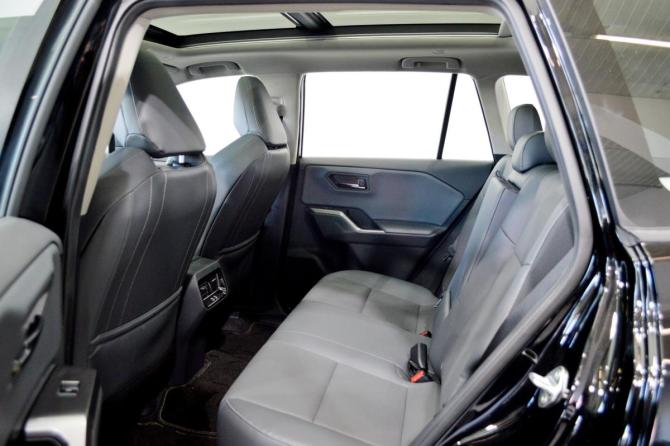 Toyota RAV4 VI (XA60) с пробегом 2025 года, цена 4 450 000 рублей, 34 км, внедорожник, Автокод Объявления