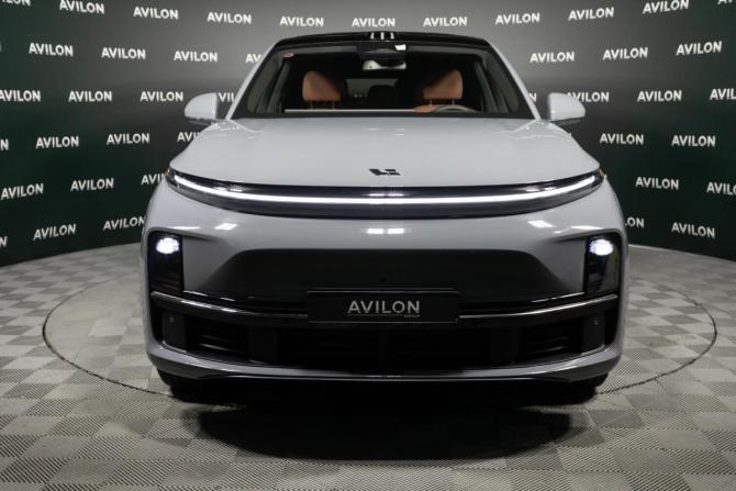 Новый Li Auto (Lixiang) L7 I Рестайлинг 2025 года, цена 11 111 165 рублей, внедорожник, Автокод Объявления