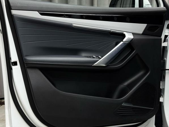 Geely Atlas II с пробегом 2024 года, цена 2 979 000 рублей, 28103 км, внедорожник, Автокод Объявления