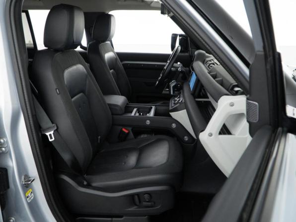Land Rover Defender II с пробегом 2020 года, цена 4 799 077 рублей, 85918 км, внедорожник, Автокод Объявления