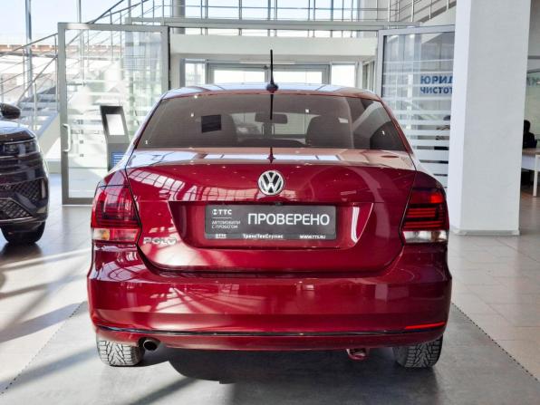 Volkswagen Polo V Рестайлинг с пробегом 2018 года, цена 1 300 000 рублей, 64092 км, седан, Автокод Объявления