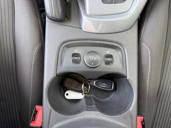 Ford Focus III с пробегом 2012 года, цена 810 000 рублей, 171810 км, седан, Автокод Объявления
