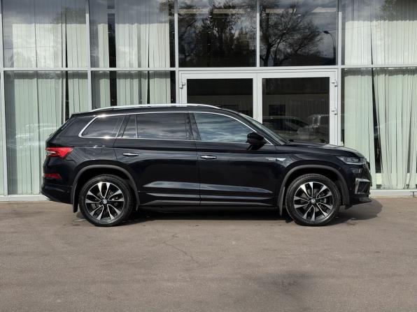 Skoda Kodiaq I Рестайлинг с пробегом 2023 года, цена 4 347 000 рублей, 60500 км, внедорожник, Автокод Объявления