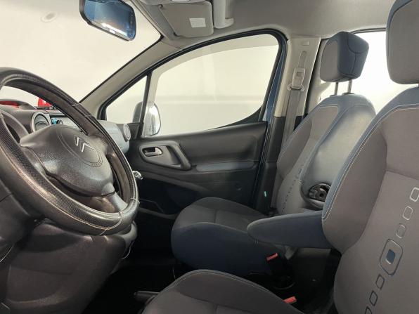 Citroen Berlingo II с пробегом 2010 года, цена 490 000 рублей, 208000 км, компактвэн, Автокод Объявления