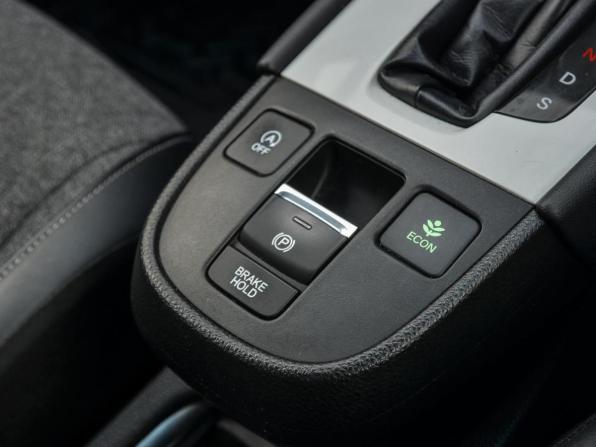 Honda Fit IV с пробегом 2020 года, цена 1 350 000 рублей, 74524 км, хэтчбек, Автокод Объявления