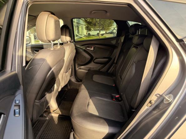 Hyundai ix35 I с пробегом 2011 года, цена 949 000 рублей, 220000 км, внедорожник, Автокод Объявления
