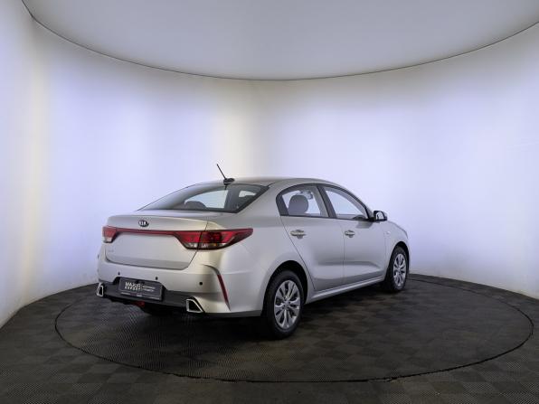 Kia Rio IV Рестайлинг с пробегом 2021 года, цена 1 665 000 рублей, 49961 км, седан, Автокод Объявления