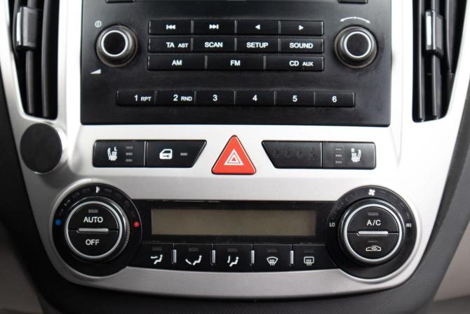 Kia Ceed I с пробегом 2009 года, цена 844 000 рублей, 420000 км, хэтчбек, Автокод Объявления