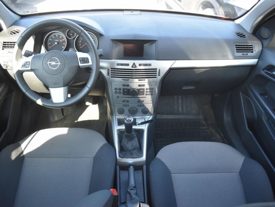 Opel Astra H Рестайлинг Архангельск  - изображение 12