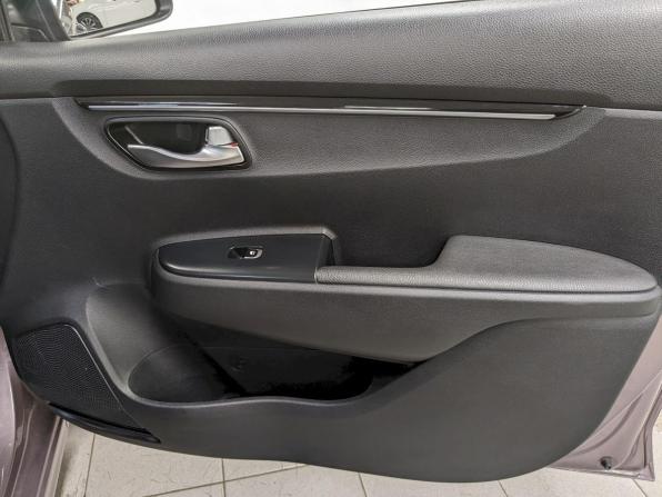 Kia Rio IV с пробегом 2018 года, цена 1 350 000 рублей, 103000 км, седан, Автокод Объявления