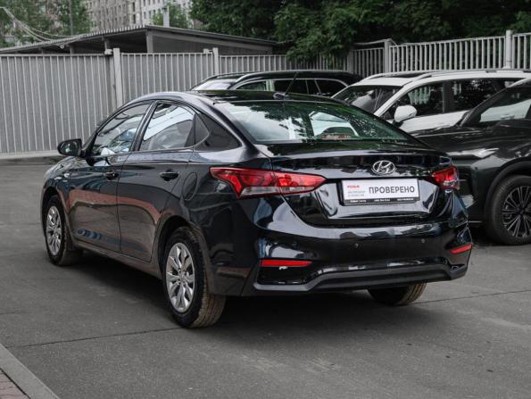 Hyundai Solaris II с пробегом 2019 года, цена 1 450 000 рублей, 68217 км, седан, Автокод Объявления