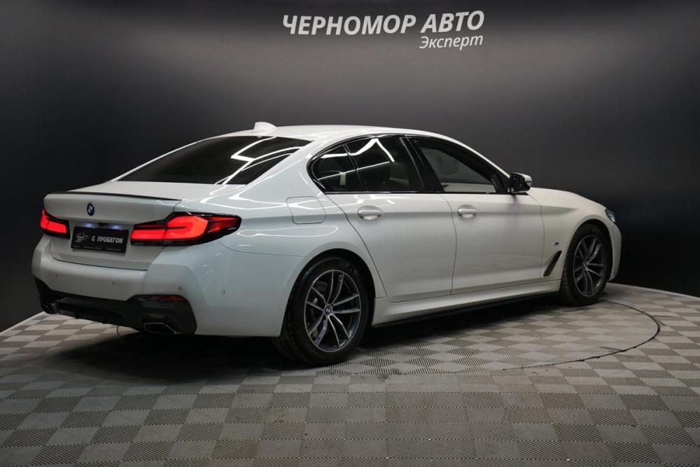 BMW 5 серии VII (G30/G31/G38) Рестайлинг Крым  - изображение 5