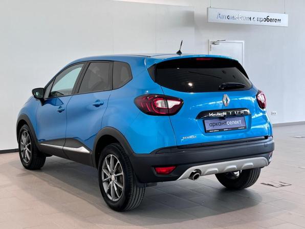 Renault Kaptur I с пробегом 2017 года, цена 1 325 000 рублей, 141590 км, внедорожник, Автокод Объявления