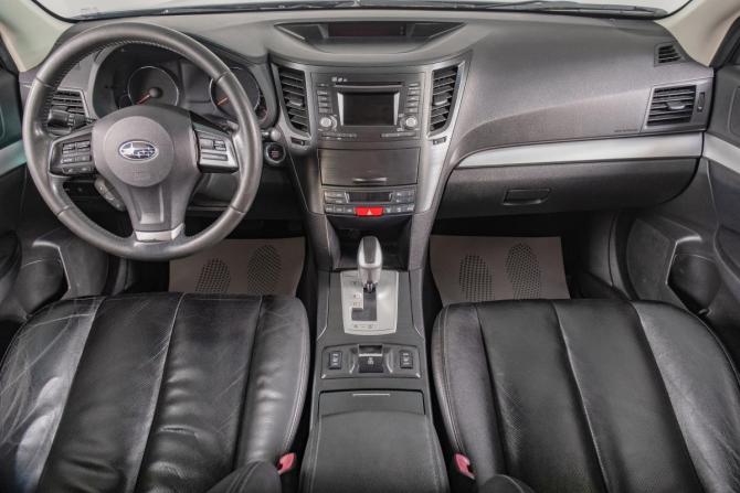 Subaru Outback IV с пробегом 2012 года, цена 1 399 000 рублей, 287100 км, универсал, Автокод Объявления