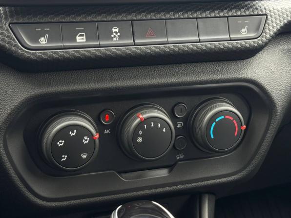 Lada (ВАЗ) Iskra с пробегом 2025 года, цена 1 389 000 рублей, 13874 км, седан, Автокод Объявления