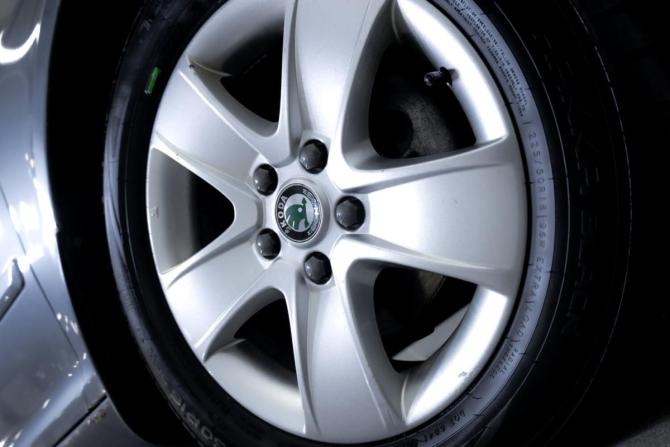 Skoda Octavia II (A5) Рестайлинг с пробегом 2013 года, цена 849 000 рублей, 229500 км, лифтбек, Автокод Объявления