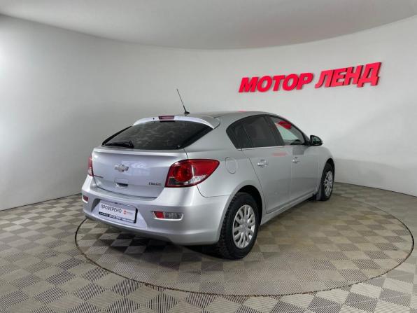 Chevrolet Cruze I Рестайлинг с пробегом 2013 года, цена 748 000 рублей, 220983 км, хэтчбек, Автокод Объявления