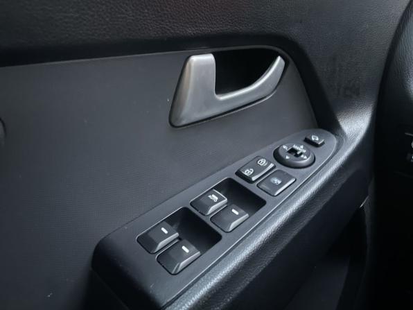 Kia Sportage III с пробегом 2011 года, цена 851 000 рублей, 247046 км, внедорожник, Автокод Объявления
