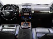 Volkswagen Touareg I Рестайлинг Тюмень  - изображение 40